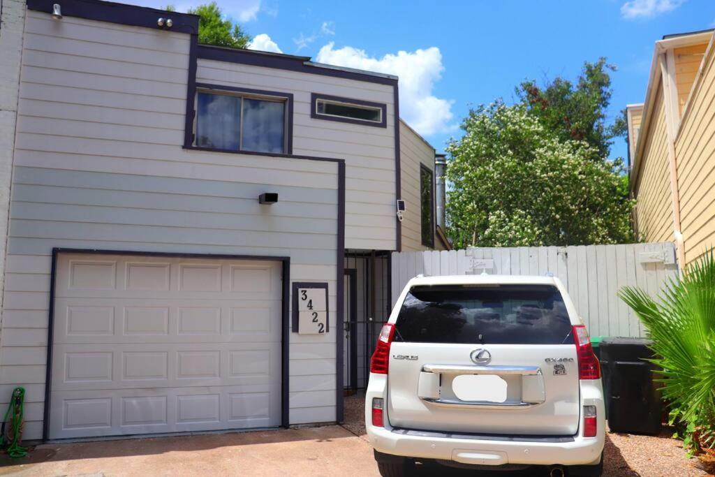 Villa 2 Bdr With Workspace & Patio In Montrose Houston Exterior foto
